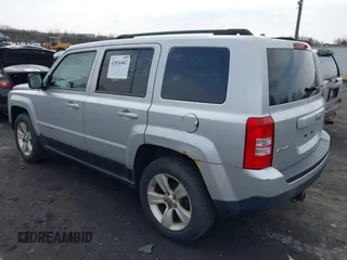 2012 Jeep Patriot Sport with VIN 1C4NJRBB7CD638376, listed as a IAAI auction lot 42026462 with 179,366 mi miles. Bid and sale history available at carsss.com. Image 3.