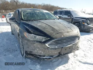 2017 Ford Fusion SE with VIN 3FA6P0HD8HR251153, listed as a IAAI auction lot 41580390 with 109,758 mi miles. Bid and sale history available at carsss.com. Image 1.