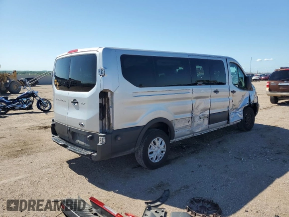 2016 Ford Transit XL с VIN 1FBZX2ZM1GKA89388, выставлен на аукционе Copart как лот 61821985 с пробегом 75 347 миль миль и Списание • Salvage title. История ставок и продаж доступна на DreamBid. Изображение 3.