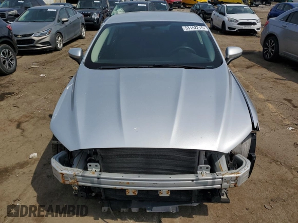 2017 Ford Fusion SE with VIN 3FA6P0HD4HR337320, listed as a Copart auction lot 53162215 with 200,427 mi miles and Clean Title. Bid and sale history available at DreamBid. Image 5.