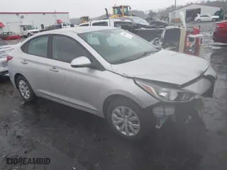 2021 Hyundai Accent SE with VIN 3KPC24A66ME131089, listed as a IAAI auction lot 41551049 with 75,664 mi miles. Bid and sale history available at carsss.com. Image 1.