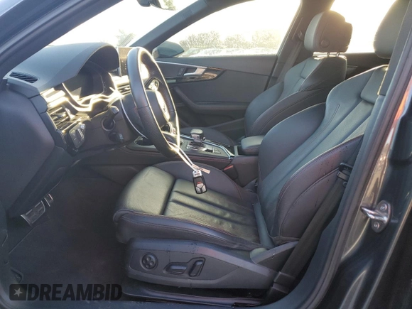 2019 Audi A4 Prestige with VIN WAUFNAF45KA032223, listed as a Copart auction lot 82679663 with 51,869 mi miles. Bid and sale history available at carsss.com. Image 7.