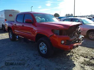 2021 Toyota Tacoma SR z VIN 3TYAX5GN9MT022990, wystawiony jako IAAI lot #41610591 z przebiegiem 90 358 mil mil oraz . Historia ofert i sprzedaży dostępna na DreamBid. Obrazek 1.