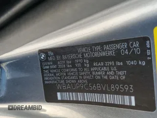 2011 BMW 1 Series 128i z VIN WBAUP9C56BVL89593, wystawiony jako Copart lot #57332945 z przebiegiem 177 265 mil mil oraz Szkody całkowita. Historia ofert i sprzedaży dostępna na DreamBid. Obrazek 12.
