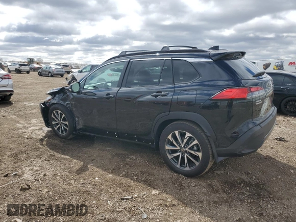 2024 Toyota Corolla Cross XLE z VIN 7MUDAABG9RV102170, wystawiony jako Copart lot #53101075 z przebiegiem 1 709 mil mil oraz Szkoda całkowita • Salvage title. Historia ofert i sprzedaży dostępna na DreamBid. Obrazek 2.