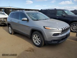 2016 Jeep Cherokee Altitude with VIN 1C4PJMCB2GW156449, listed as a Copart auction lot 62823404 with 82,273 mi miles and Non Repairable. Bid and sale history available at carsss.com. Image 4.