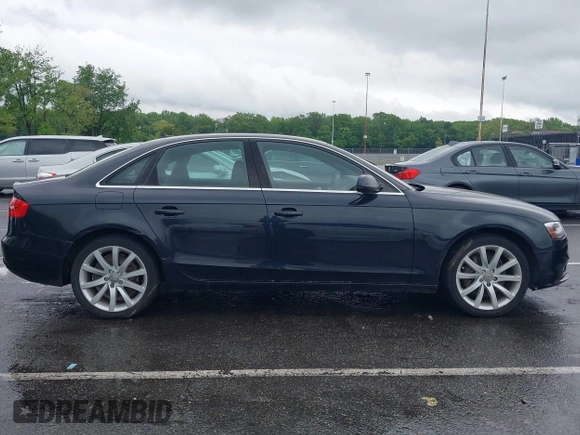2013 Audi A4 Premium Plus с VIN WAUFFAFLXDN024165, выставлен на аукционе IAAI как лот 42271521 с пробегом 220 110 миль миль и . История ставок и продаж доступна на DreamBid. Изображение 13.