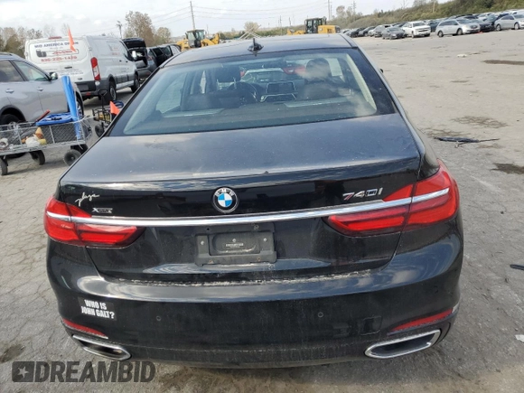 2018 BMW 7 Series 740i xDrive with VIN WBA7E4C54JGV23901, listed as a Copart auction lot 77322824 with 70,922 mi miles and Salvage Title. Bid and sale history available at carsss.com. Image 6.