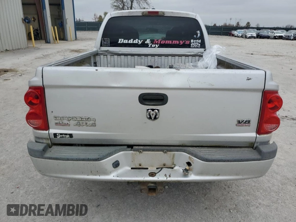 2007 Dodge Dakota SLT with VIN 1D7HW48N27S209754, listed as a Copart auction lot 81525424 with 217,221 mi miles and Salvage Title. Bid and sale history available at carsss.com. Image 6.