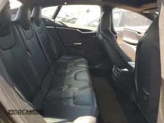 2016 Tesla Model S 70 with VIN 5YJSA1E12GF170238, listed as a Copart auction lot 60258355 with 47,163 mi miles and Salvage title. Bid and sale history available at DreamBid. Image 10.