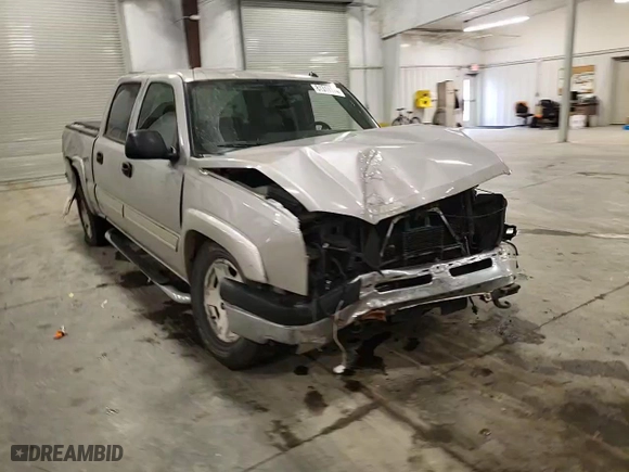 2004 Chevrolet Silverado 1500 Crew Cab LT with VIN 2GCEK13T141413969, listed as a Copart auction lot 81311114 with 232,071 mi miles and Salvage Title. Bid and sale history available at carsss.com. Image 11.