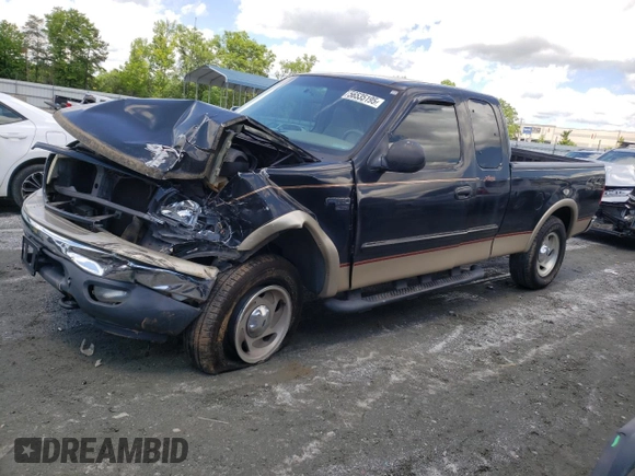 2000 Ford F-150 XL z VIN 1FTRX18L7YNB44005, wystawiony jako Copart lot #56535195 z przebiegiem 187 429 mil mil oraz Szkoda całkowita • Salvage title. Historia ofert i sprzedaży dostępna na DreamBid. Obrazek 1.