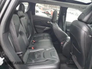 2020 Jeep Cherokee Limited with VIN 1C4PJMDX3LD562210, listed as a Copart auction lot 82904974 with 101,022 mi miles and Non repairable. Bid and sale history available at DreamBid. Image 11.