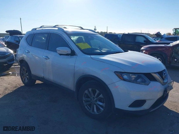 2015 Nissan Rogue SV with VIN KNMAT2MT0FP568096, listed as a IAAI auction lot 41274621 with NaN miles. Bid and sale history available at carsss.com. Image 1.