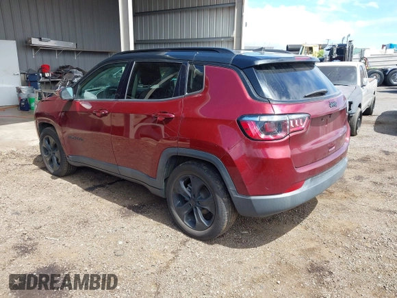 2021 Jeep Compass Latitude z VIN 3C4NJCBB0MT510361, wystawiony jako IAAI lot #42283289 z przebiegiem 37 468 mil mil oraz . Historia ofert i sprzedaży dostępna na DreamBid. Obrazek 3.