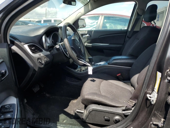 2017 Dodge Journey SXT z VIN 3C4PDCBG4HT514494, wystawiony jako Copart lot #55335735 z przebiegiem 101 670 mil mil oraz Szkoda całkowita • Salvage title. Historia ofert i sprzedaży dostępna na DreamBid. Obrazek 7.