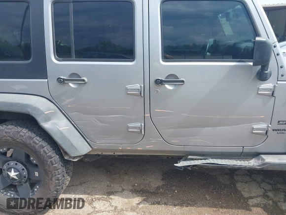 2017 Jeep Wrangler Unlimited Sport с VIN 1C4BJWDG5HL631286, выставлен на аукционе IAAI как лот 42176849 с пробегом 41 142 миль миль и . История ставок и продаж доступна на DreamBid. Изображение 6.