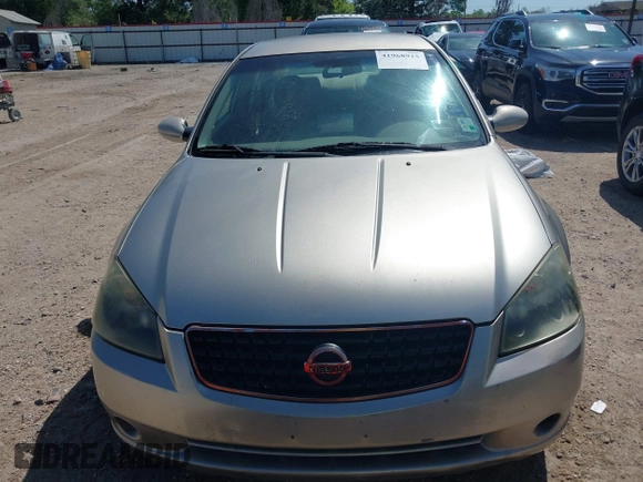 2005 Nissan Altima 3.5 SE with VIN 1N4BL11D95N905862, listed as a IAAI auction lot 41968915 with 191,646 mi miles. Bid and sale history available at carsss.com. Image 12.
