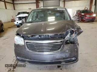 2015 Chrysler Town & Country Touring L z VIN 2C4RC1CG2FR597048, wystawiony jako Copart lot #58446055 z przebiegiem 208 203 mil mil oraz Czysty tytuł • Clean title. Historia ofert i sprzedaży dostępna na DreamBid. Obrazek 5.