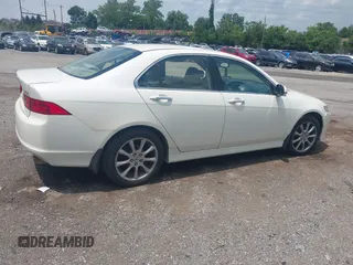 2006 Acura TSX with VIN JH4CL96856C005805, listed as a IAAI auction lot 42610920 with 196,183 mi miles and . Bid and sale history available at DreamBid. Image 4.