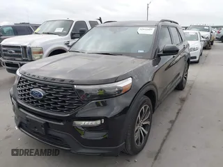 2023 Ford Explorer ST-Line z VIN 1FMSK7KH4PGA88739, wystawiony jako IAAI lot #42032609 z przebiegiem 41 818 mil mil oraz . Historia ofert i sprzedaży dostępna na DreamBid. Obrazek 18.