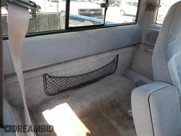 1994 Ford Ranger Splash с VIN 1FTCR15X8RPC42943, выставлен на аукционе Copart как лот 58465755 с пробегом 155 554 миль миль и Чистый • Clean title. История ставок и продаж доступна на DreamBid. Изображение 10.