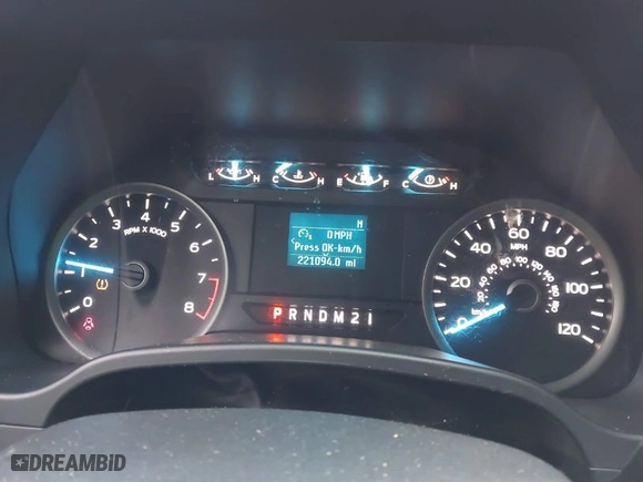 2018 Ford F-150 XL with VIN 1FTEW1CB8JFC64900, listed as a IAAI auction lot 41453035 with NaN miles. Bid and sale history available at carsss.com. Image 7.
