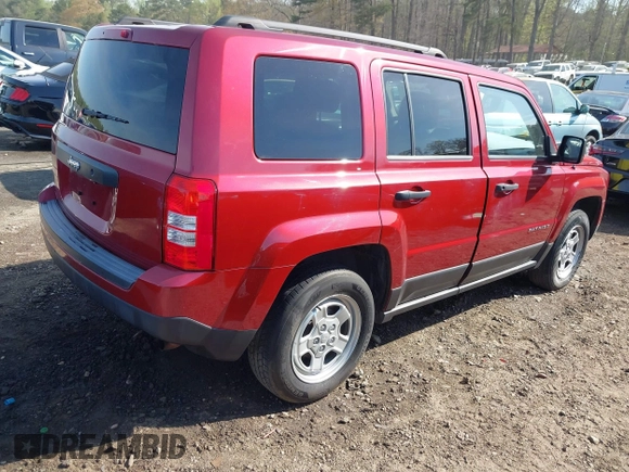 2014 Jeep Patriot Sport with VIN 1C4NJPBA2ED798311, listed as a IAAI auction lot 41893807 with 138,405 mi miles. Bid and sale history available at carsss.com. Image 4.