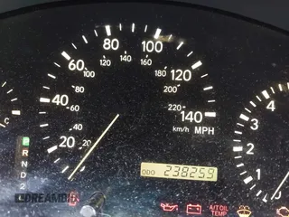 2003 Lexus RX 300 z VIN JTJGF10U530162469, wystawiony jako IAAI lot #42257609 z przebiegiem 238 259 mil mil oraz . Historia ofert i sprzedaży dostępna na DreamBid. Obrazek 15.