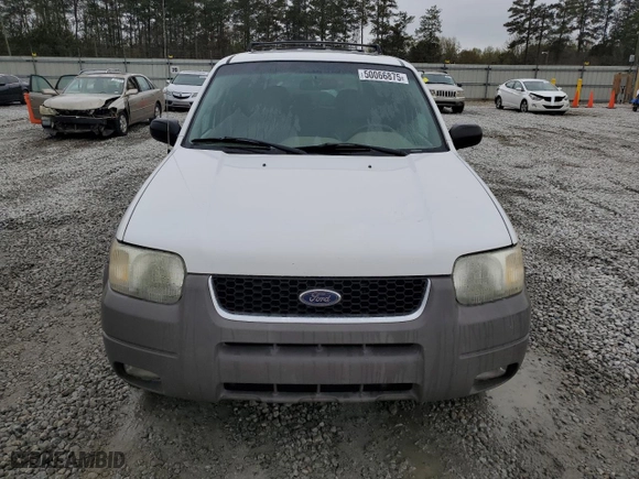2002 Ford Escape XLT with VIN 1FMCU03192KB53680, listed as a Copart auction lot 50066875 with 262,128 mi miles and Salvage Title. Bid and sale history available at carsss.com. Image 5.