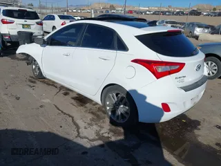 2016 Hyundai Elantra z VIN KMHD35LH7GU317389, wystawiony jako IAAI lot #41640719 z przebiegiem Nie podano mil oraz . Historia ofert i sprzedaży dostępna na DreamBid. Obrazek 3.