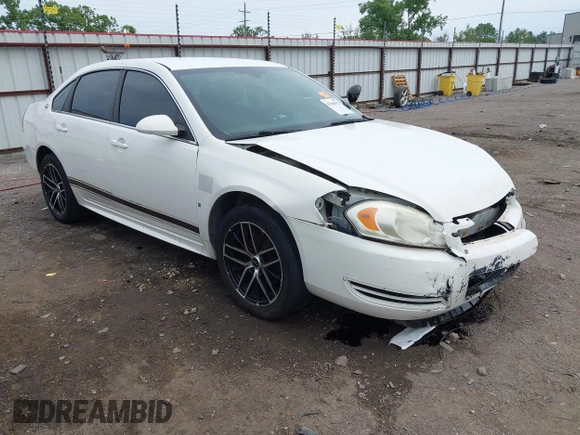 2009 Chevrolet Impala Police Police z VIN 2G1WS57M391223945, wystawiony jako IAAI lot #42188929 z przebiegiem 122 181 mil mil oraz . Historia ofert i sprzedaży dostępna na DreamBid. Obrazek 1.