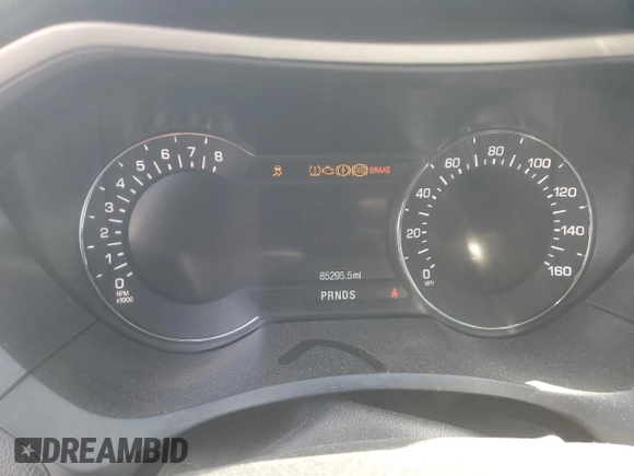 2020 Lincoln MKZ Standard with VIN 3LN6L5A92LR614009, listed as a Copart auction lot 60722435 with 82,295 mi miles and Non repairable. Bid and sale history available at DreamBid. Image 9.