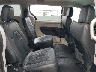 2017 Chrysler Pacifica Touring L with VIN 2C4RC1BG6HR537536, listed as a Copart auction lot 49702695 with 123,599 mi miles and Salvage Title. Bid and sale history available at DreamBid. Image 11.