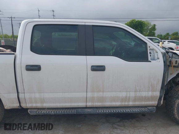 2018 Ford F-150 XL with VIN 1FTEW1E53JKE40749, listed as a IAAI auction lot 41993263 with 123,297 mi miles. Bid and sale history available at carsss.com. Image 14.