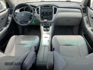 2007 Toyota Highlander z VIN JTEHP21A070212078, wystawiony jako Copart lot #60831655 z przebiegiem 111 071 mil mil oraz Czysty tytuł • Clean title. Historia ofert i sprzedaży dostępna na DreamBid. Obrazek 8.