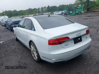 2015 Audi A8 4.0T z VIN WAU32AFD5FN008739, wystawiony jako IAAI lot #42387612 z przebiegiem 94 893 mil mil oraz . Historia ofert i sprzedaży dostępna na DreamBid. Obrazek 14.