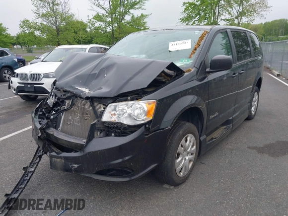 2018 Dodge Grand Caravan SE with VIN 2C7WDGBG5JR190468, listed as a IAAI auction lot 42173227 with 49,451 mi miles and . Bid and sale history available at DreamBid. Image 17.