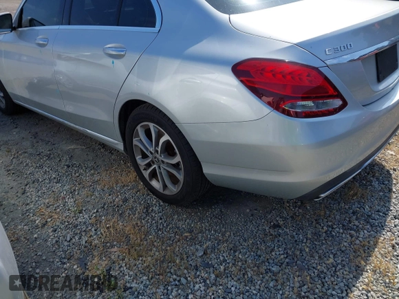 2018 Mercedes-Benz C with VIN 55SWF4JB4JU257082, listed as a IAAI auction lot 41807042 with 90,197 mi miles. Bid and sale history available at carsss.com. Image 3.