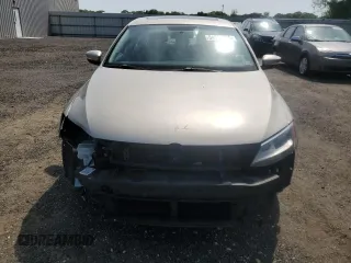 2015 Volkswagen Jetta SE с VIN 3VWD07AJ3FM221970, выставлен на аукционе Copart как лот 54586255 с пробегом 144 727 миль миль и Списание • Salvage title. История ставок и продаж доступна на DreamBid. Изображение 5.