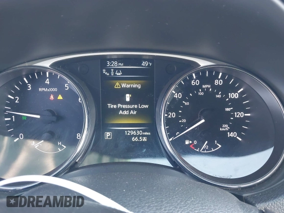 2014 Nissan Rogue S with VIN 5N1AT2MV8EC795457, listed as a IAAI auction lot 41614707 with 129,630 mi miles. Bid and sale history available at carsss.com. Image 7.