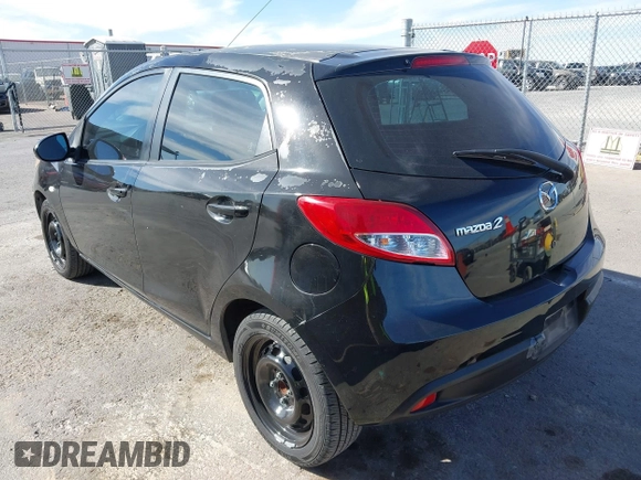 2013 Mazda 2 Sport with VIN JM1DE1KY8D0164937, listed as a IAAI auction lot 41633364 with 134,984 mi miles and . Bid and sale history available at carsss.com. Image 3.