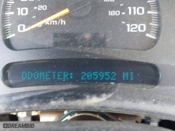 2004 Chevrolet Tahoe LS with VIN 1GNEC13T64J282970, listed as a IAAI auction lot 41879458 with 205,952 mi miles. Bid and sale history available at carsss.com. Image 7.