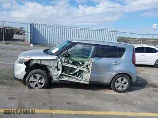 2016 Kia Soul with VIN KNDJN2A21G7827752, listed as a IAAI auction lot 41801562 with 204,438 mi miles. Bid and sale history available at carsss.com. Image 14.