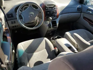2005 Toyota Sienna XLE with VIN 5TDZA22C95S228686, listed as a Copart auction lot 46501295 with 269,419 mi miles and Salvage Title. Bid and sale history available at carsss.com. Image 8.