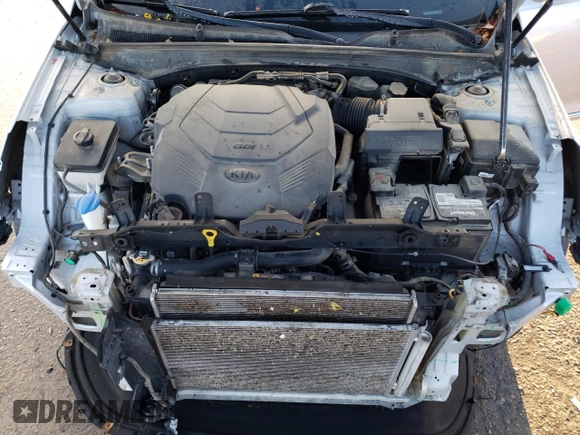 2017 Kia Cadenza Premium with VIN KNALB4J19H5050526, listed as a Copart auction lot 82837374 with 120,201 mi miles and Salvage Title. Bid and sale history available at carsss.com. Image 11.
