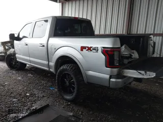2016 Ford F-150 XLT z VIN 1FTEW1EG1GKE44311, wystawiony jako IAAI lot #41591656 z przebiegiem 121 151 mil mil oraz . Historia ofert i sprzedaży dostępna na DreamBid. Obrazek 3.