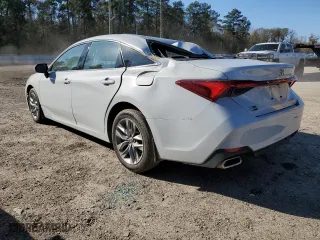 2022 Toyota Avalon XLE with VIN 4T1AZ1FB4NU081122, listed as a Copart auction lot 86999814 with 42,510 mi miles and Salvage Title. Bid and sale history available at carsss.com. Image 2.