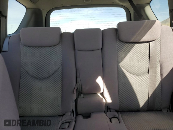 2007 Toyota RAV4 with VIN JTMBD33V076024795, listed as a Copart auction lot 48700875 with 202,082 mi miles and Salvage Title. Bid and sale history available at carsss.com. Image 10.
