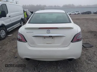 2014 Nissan Maxima S with VIN 1N4AA5AP0EC487139, listed as a IAAI auction lot 41450013 with 144,643 mi miles and . Bid and sale history available at DreamBid. Image 16.